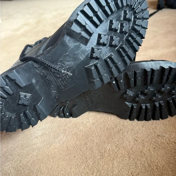 Dr. Martens Steel Toe Boots – Men’s Size 9 / Women’s 10 - Picture 4 of 4